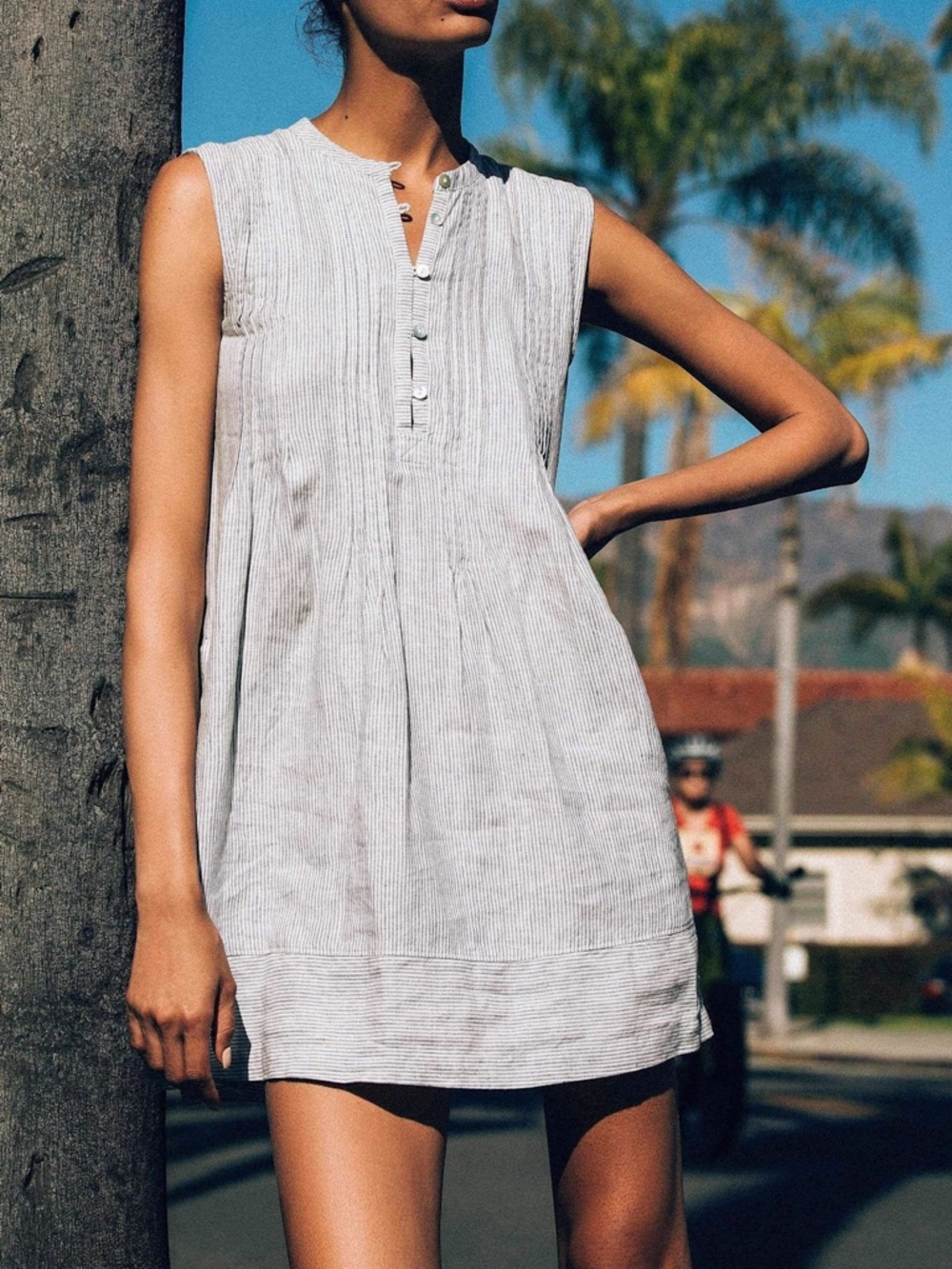 Faherty Light Gray Striped Sleeveless Mini Dress
